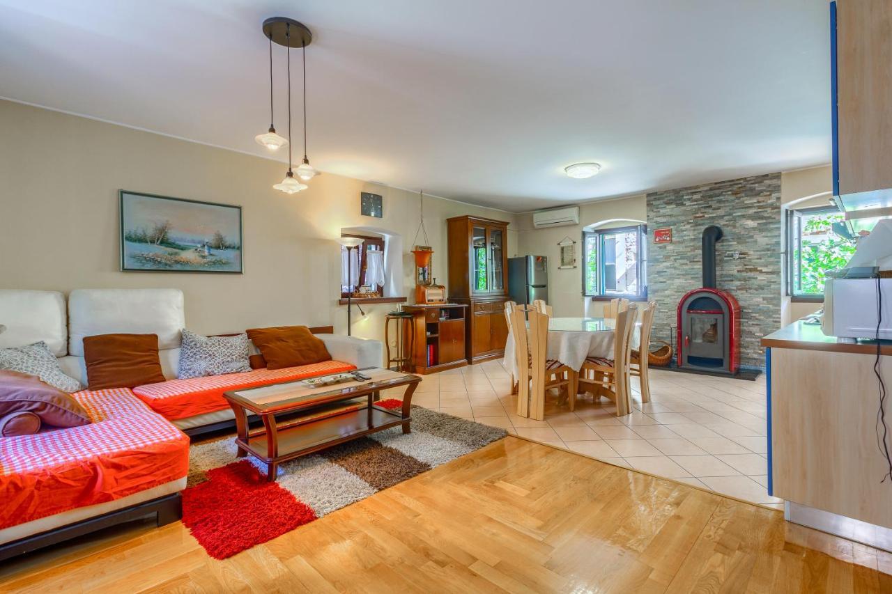 Old Stone House St Lawrence In The Heart Of Sibenik'S Old Town Šibenik Exterior foto